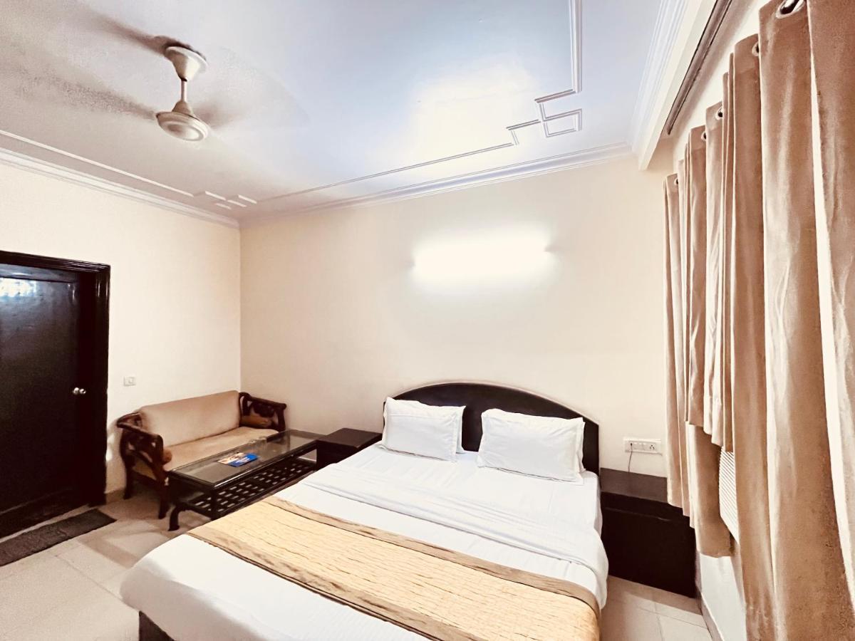 Ashoka Hotel Karol Bagh Delhi Нью-Делі Екстер'єр фото
