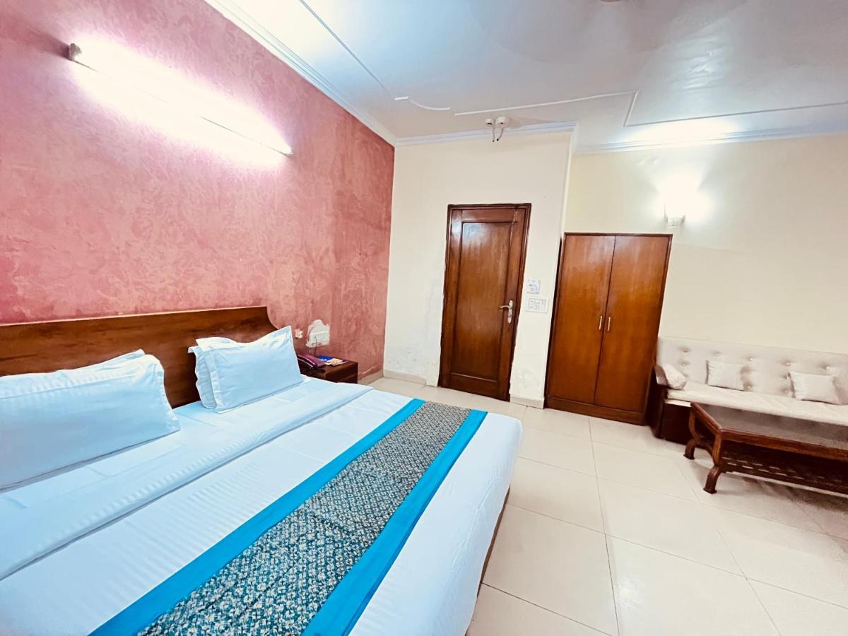 Ashoka Hotel Karol Bagh Delhi Нью-Делі Екстер'єр фото