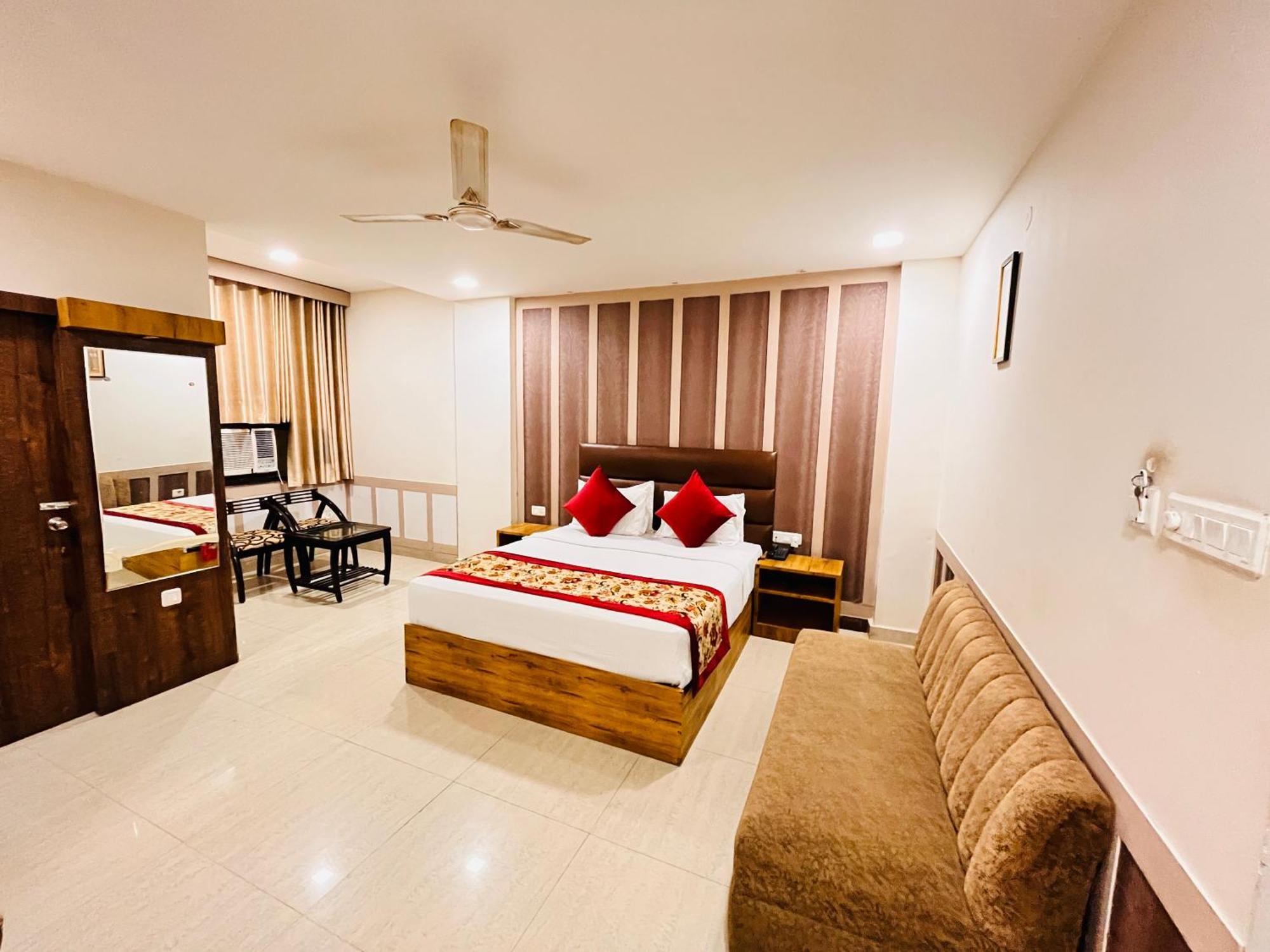 Ashoka Hotel Karol Bagh Delhi Нью-Делі Екстер'єр фото