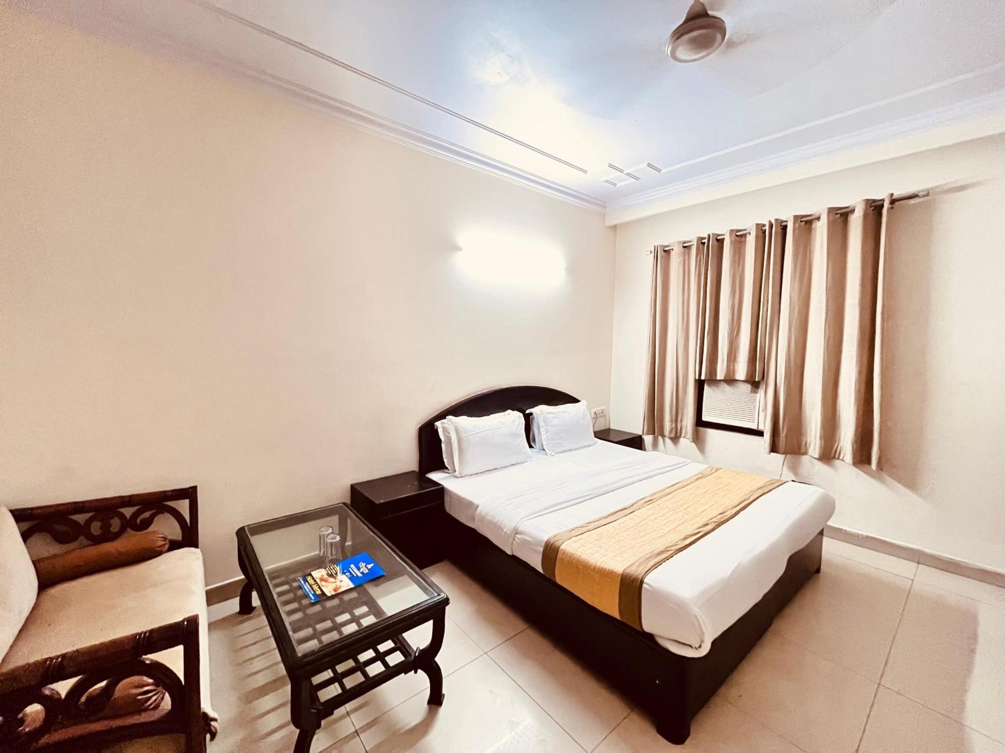 Ashoka Hotel Karol Bagh Delhi Нью-Делі Екстер'єр фото